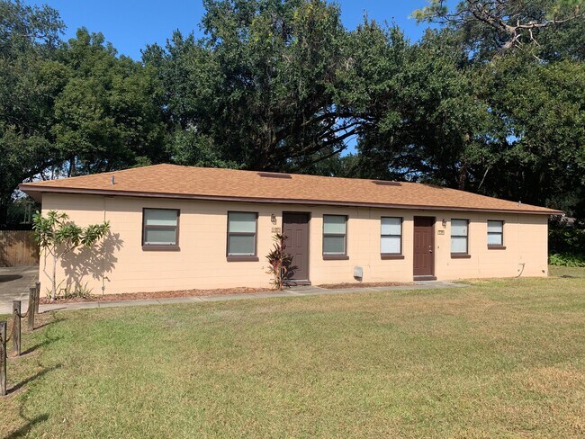 Foto del edificio - 2410 S San Gully Rd