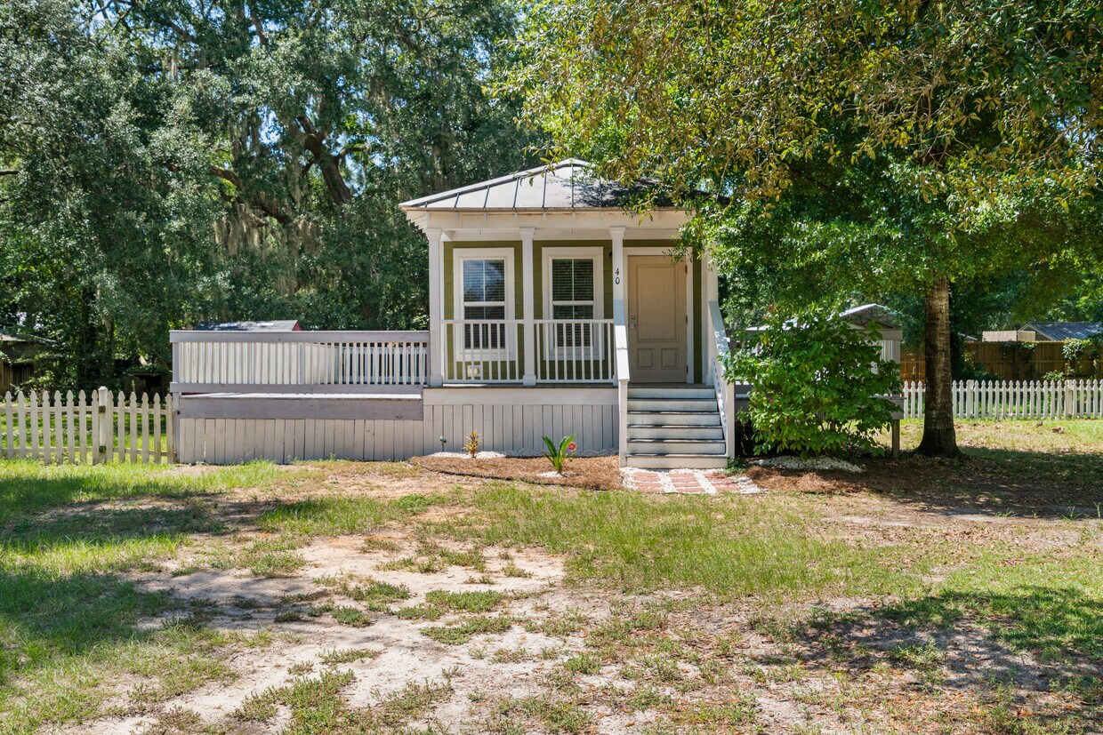 Foto principal - 40 Horseshoe Ln