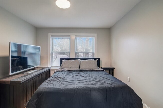 Foto del edificio - 65 Beach St