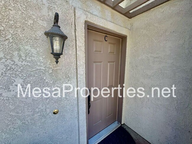 Foto del edificio - 9900 Highland Ave