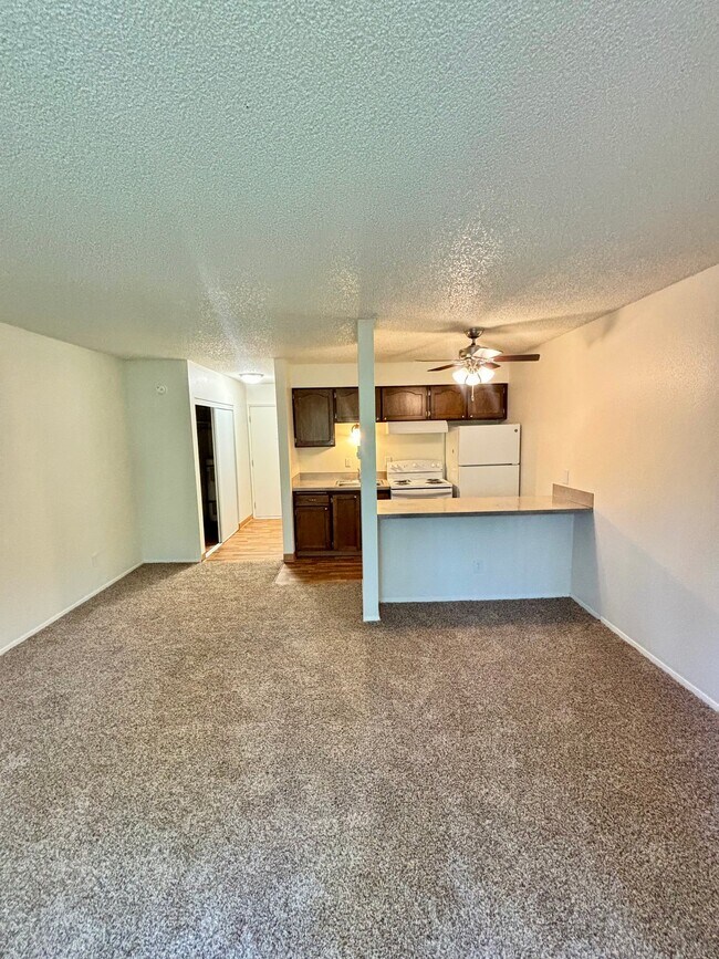 Building Photo - 39500 SW 102nd Ave