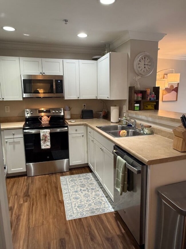 Building Photo - 1106 Tree Top Way