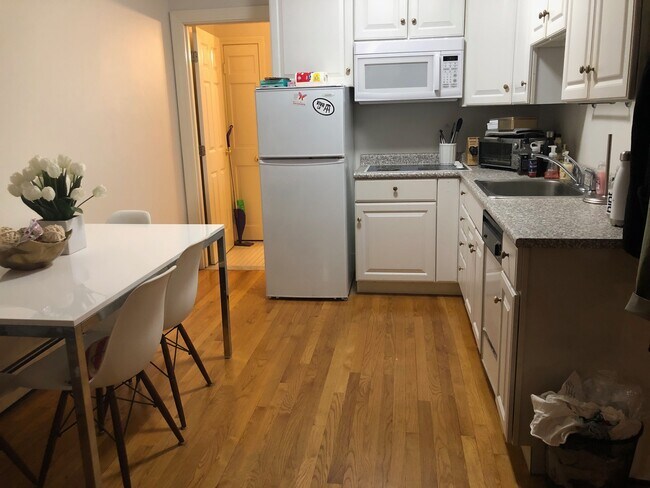 Foto del edificio - 105 Beacon St