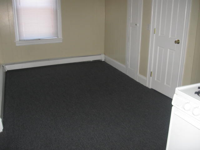 Building Photo - 271 Woonasquatucket Ave