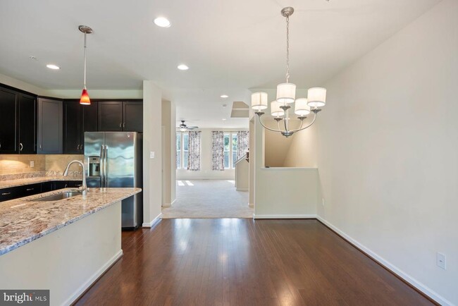 Foto del edificio - 7108 Yamhill Wy