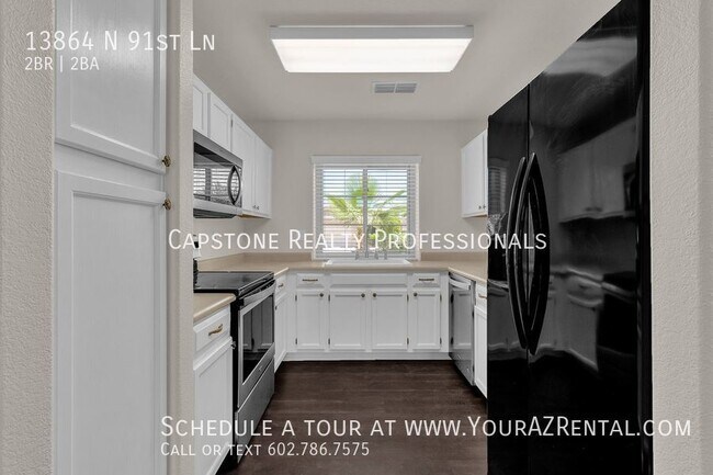 Building Photo - COMING SOON! Comfortable and stylish livin...