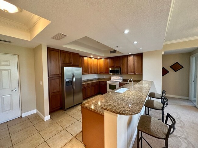 Building Photo - Enjoy resort-style living every day!