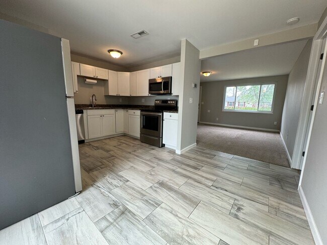 Building Photo - 7654 Rothfield Dr