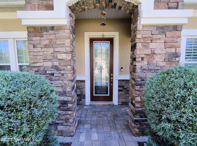 Foto del edificio - 3730 Burnt Pine Dr