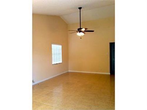 Building Photo - 15821 E Wind Cir