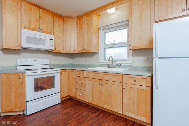 Building Photo - 2 br, 1 bath House - 1132 Farrington Street