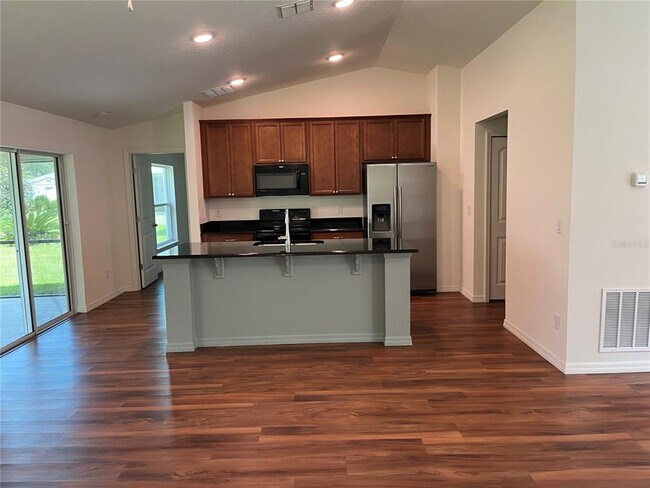 Building Photo - 3 Barkley Ln