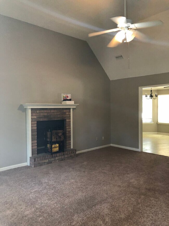 Foto del edificio - 3 Bedroom/2 Bath home in Lowndes County