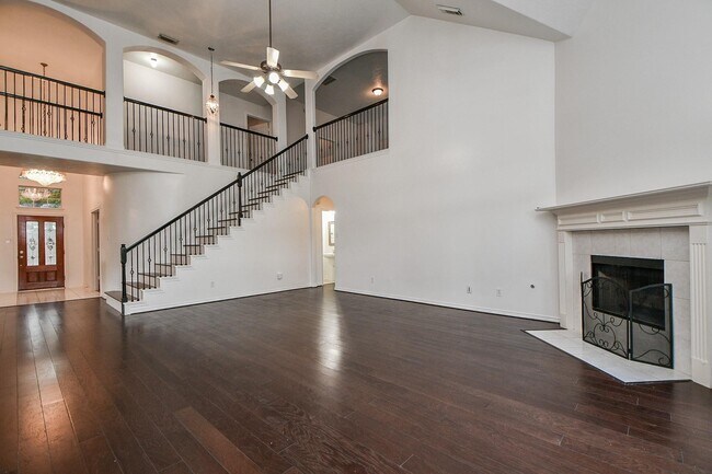 Foto del edificio - 16610 Lost Mill Ln