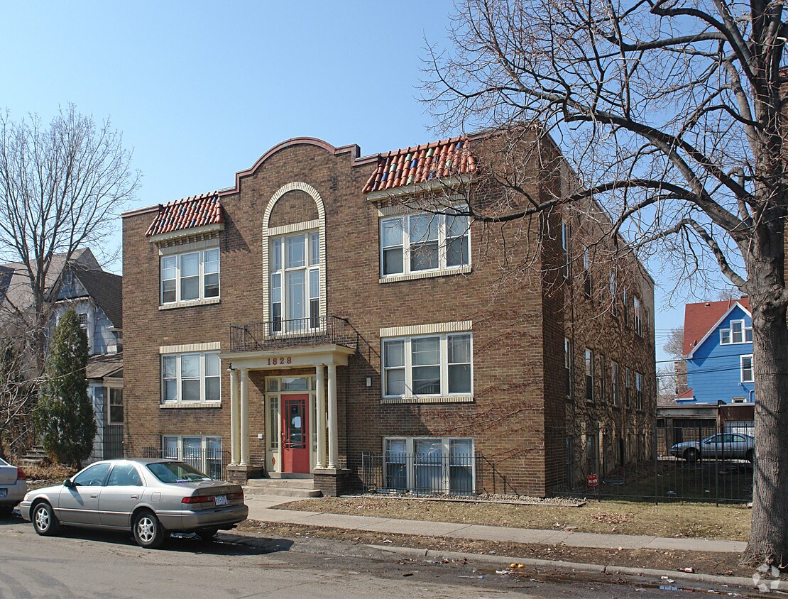 Building Photo - 1828 Columbus Ave