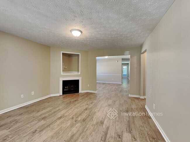 Building Photo - 5183 Tew Ln SW