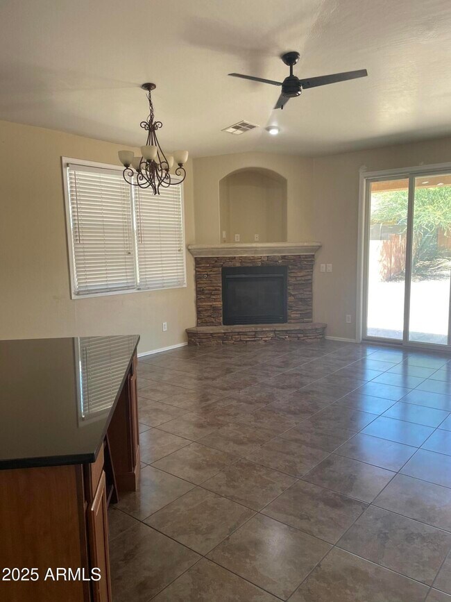 Building Photo - 30254 W Earll Dr