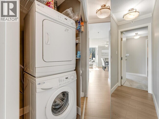 Building Photo - 837 W Hastings St