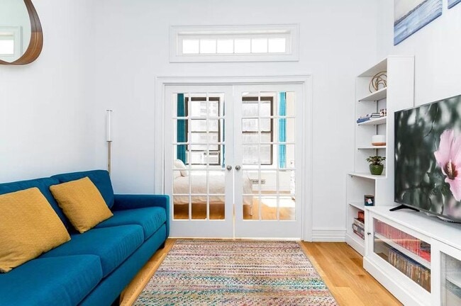 Building Photo - 1 bedroom in New York NY 10004