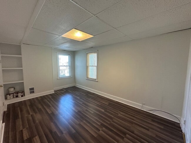 Foto del edificio - 210 Norway Ave