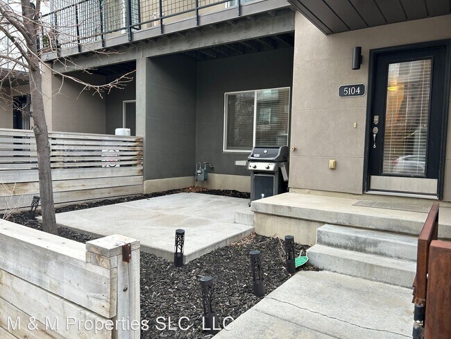 Building Photo - 3 br, 3.5 bath House - 5104 W Laureston Way