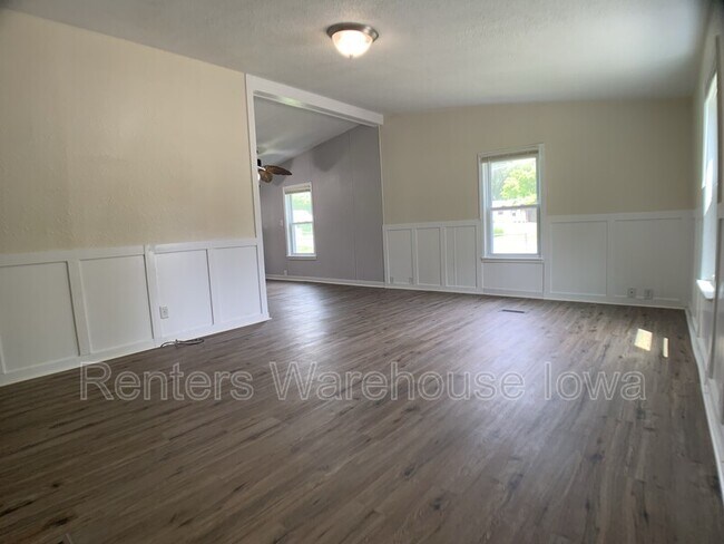 Foto del edificio - 4202 NE 3rd St