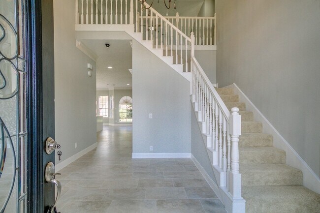 Foto del edificio - 6302 Laver Love Dr