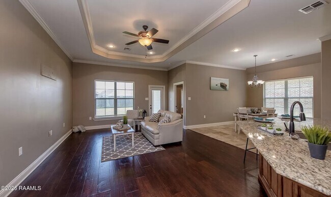 Foto del edificio - 315 Hill Ridge Dr