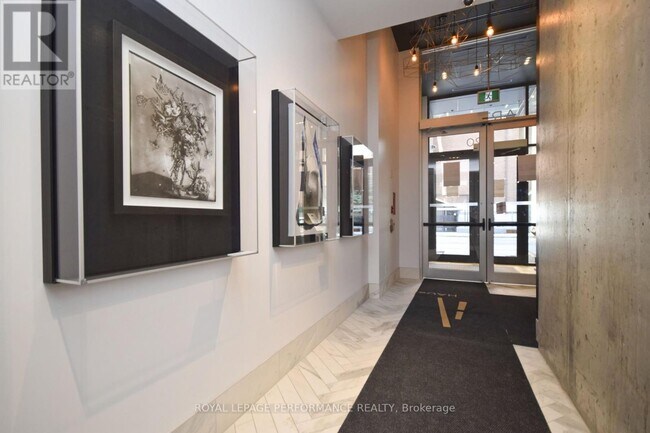 Photo du bâtiment - 20 Daly Ave