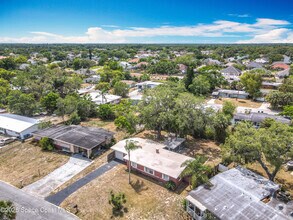 Building Photo - 1590 Hilldale Rd