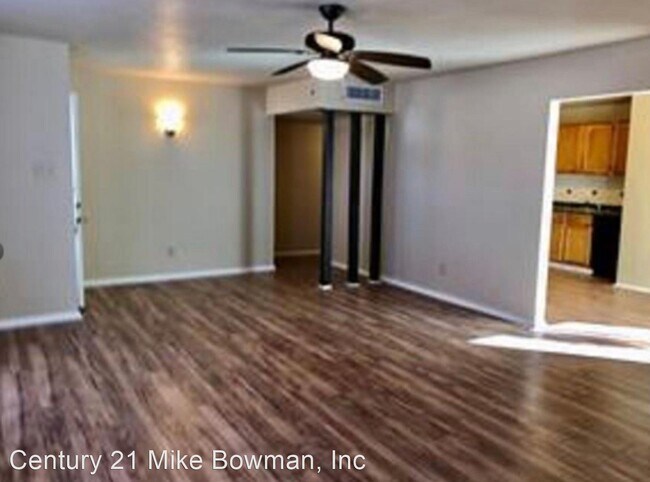 Building Photo - 3 br, 2 bath House - 7533 Parkwood Lane