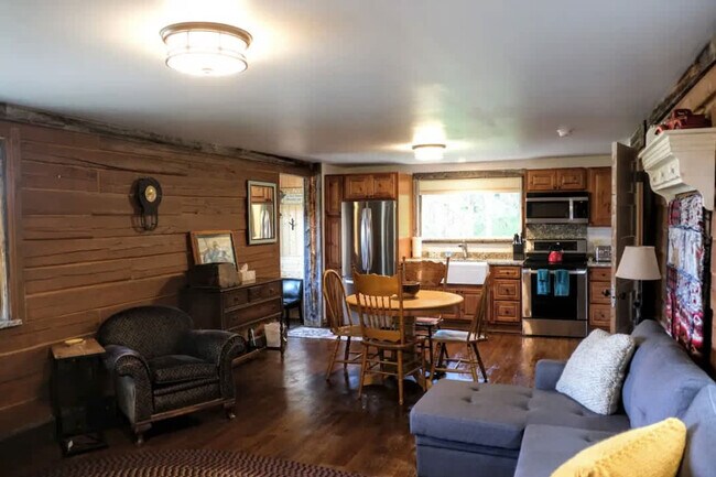 Building Photo - 5415 W 3000 S