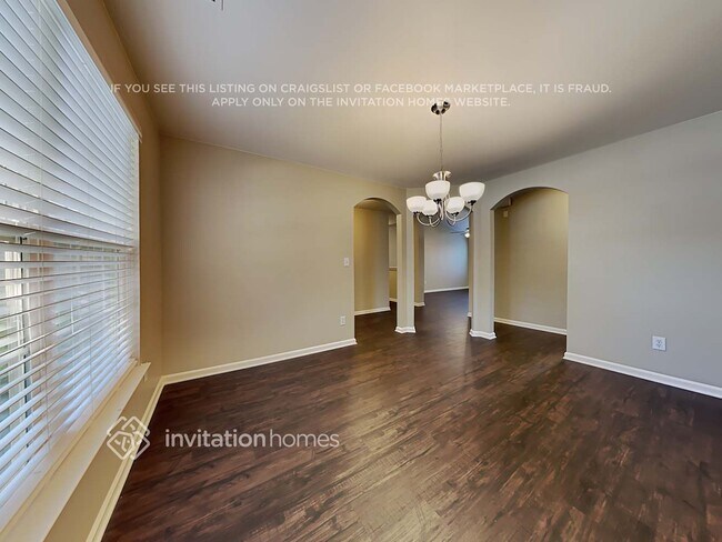 Building Photo - 8402 Angwin Pl