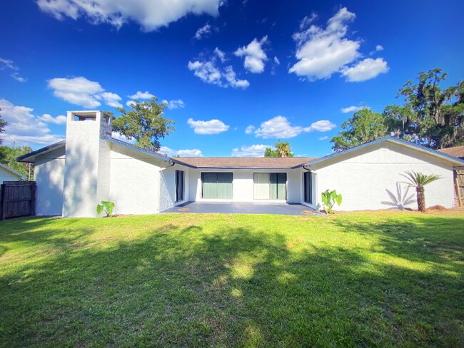 Foto del edificio - 3300 SE 30th Terrace