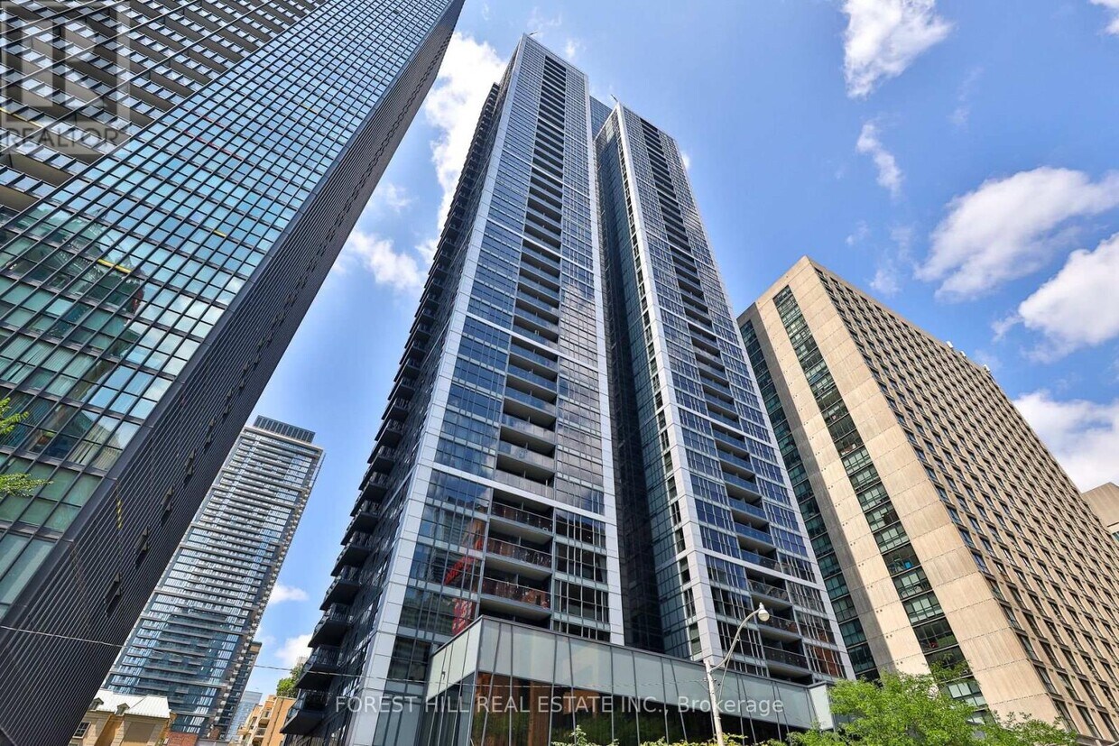 Photo principale - 28-3528 Ted Rogers Way