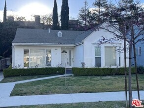 Building Photo - 1441 S Roxbury Dr