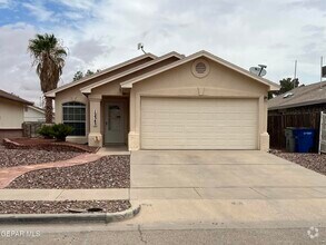 Building Photo - 12345 Tierra Plata Dr