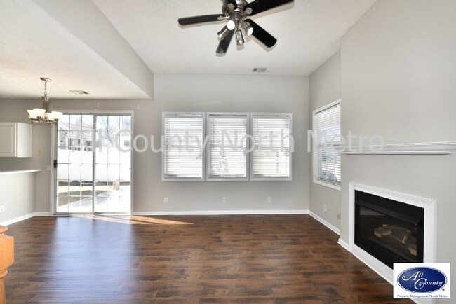 Building Photo - 113 Harmony Ct