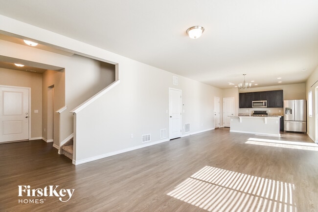 Building Photo - 7245 Boreal Dr