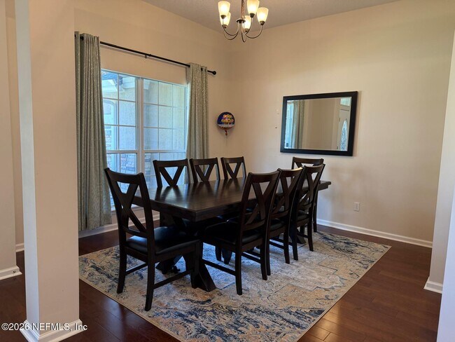 Foto del edificio - 2123 Thorn Hollow Ct