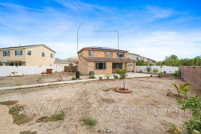 Building Photo - Amazing 4/Bed, 3/Bath, 2-Story Home In Highly Desirable Ballpark District of Summerly!