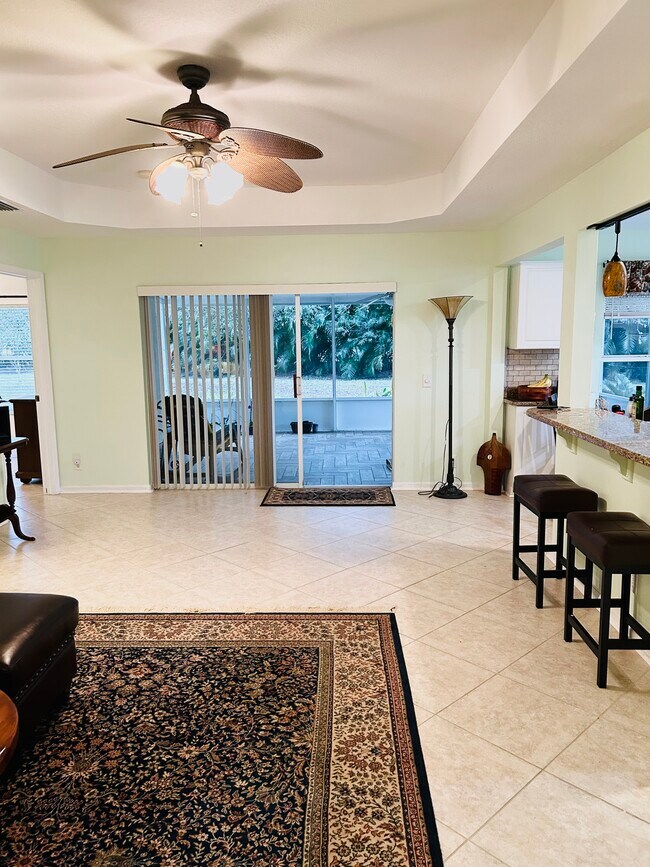 Building Photo - 4532 SE Murray Cove Cir