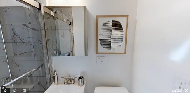 Building Photo - 115 Jersey St