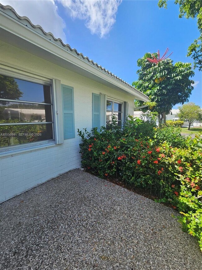 Foto del edificio - 1400 NW 90th Way