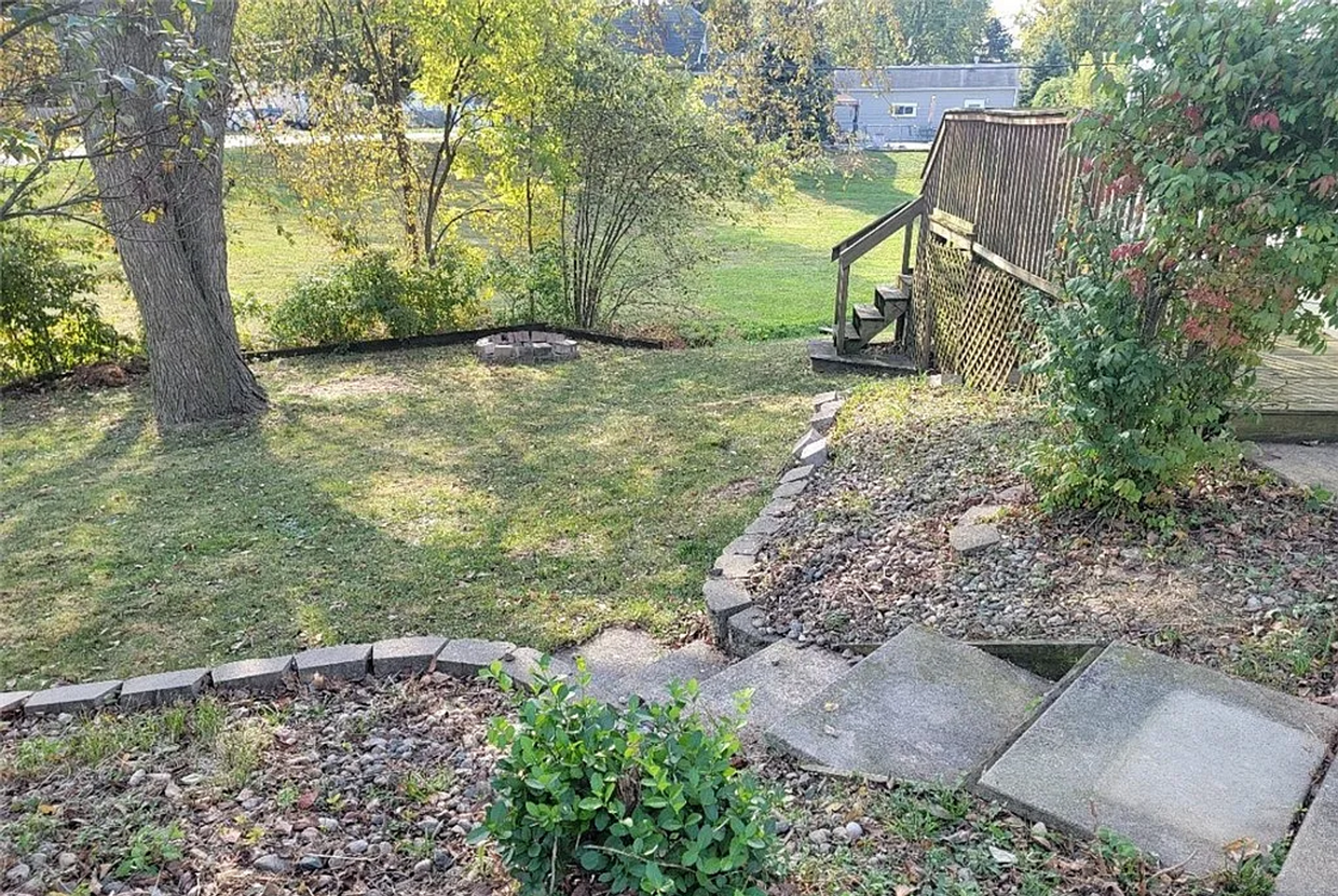 Building Photo - 3 bedroom Oregon Ohio for Rent