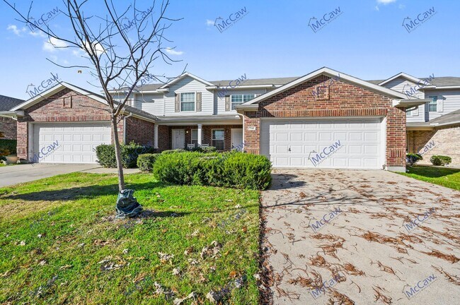 Building Photo - Stunning 4/2.5 in Fort Worth!