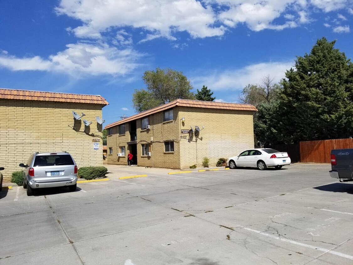 Primary Photo - 3508 Woodside Dr