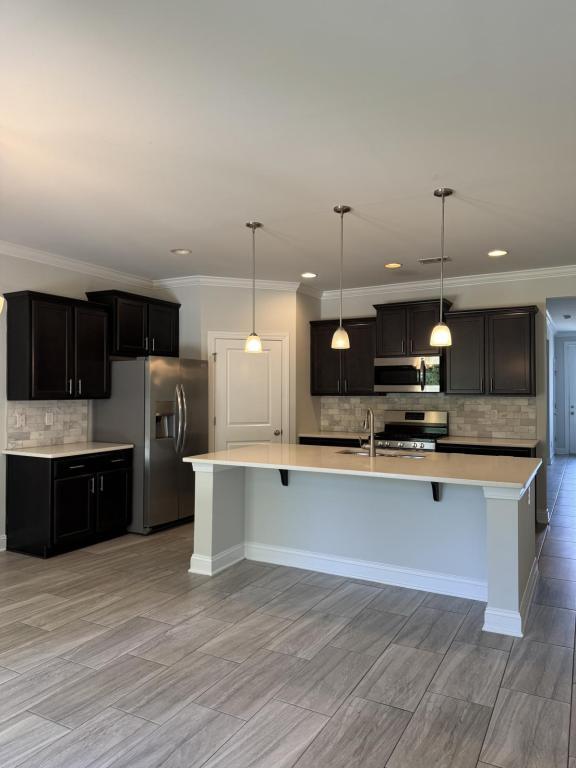 Building Photo - 2800 Scarecrow Way