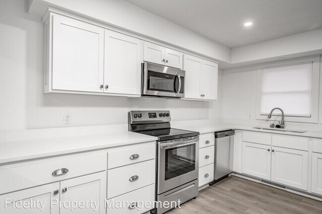 Foto del edificio - 3348 S Fairway Ave