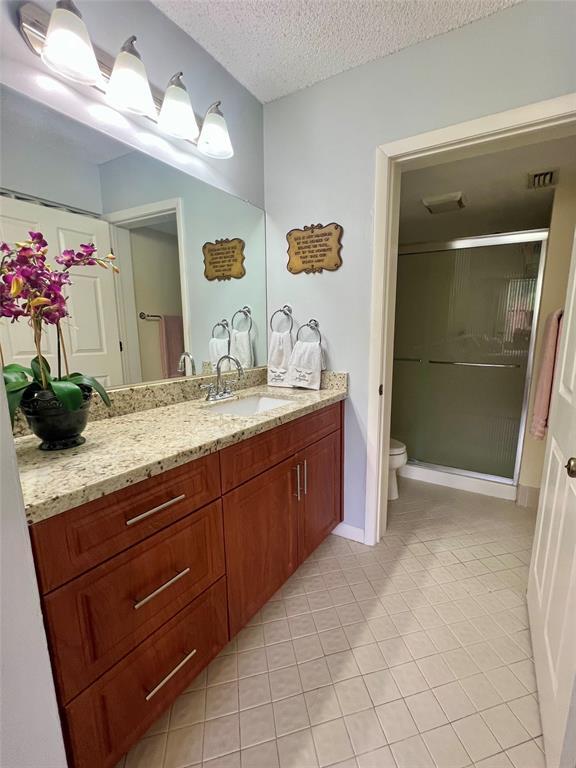 Building Photo - 2660 Carambola Cir N